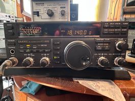 Yaesu FT-890 ,  160m-10m , AM/FM/SSB/CW - 100W Transceiver