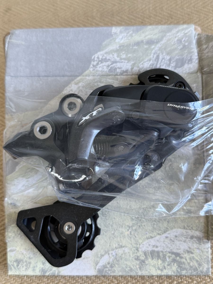 Shimano Ersatzteile: Schaltwerk Shimano Deore XT Dyna-Sys, neu – Neu (gemäss Beschreibung) aus Konolfingen von petzipetz