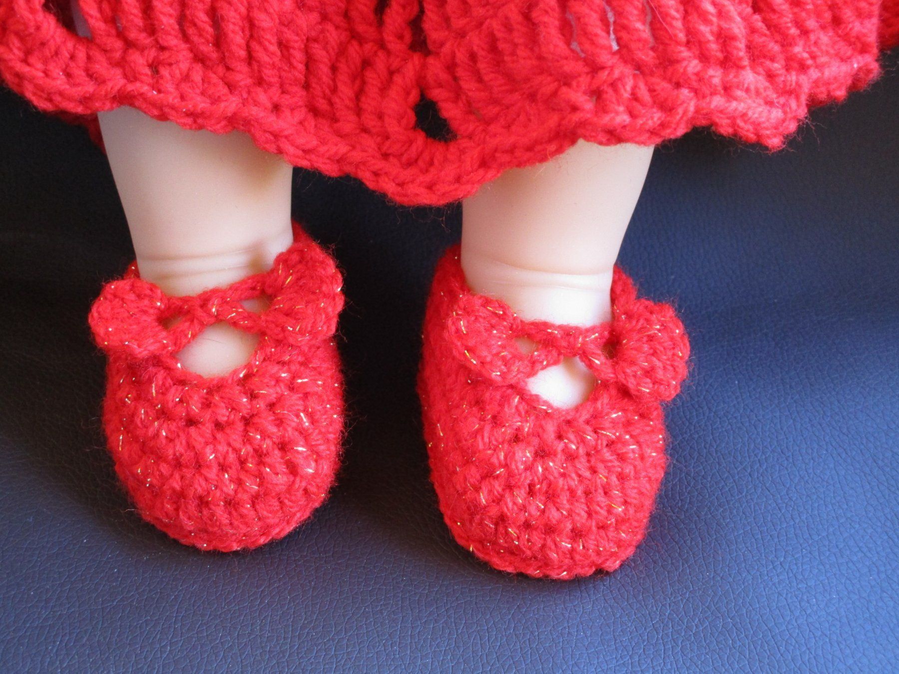 Scarpe per ragazzi: Neue Babyschuhe Slipper  (8 cm) – Nuovo (secondo la descrizione) da Leuk Stadt venduto da Simone_RZ 2