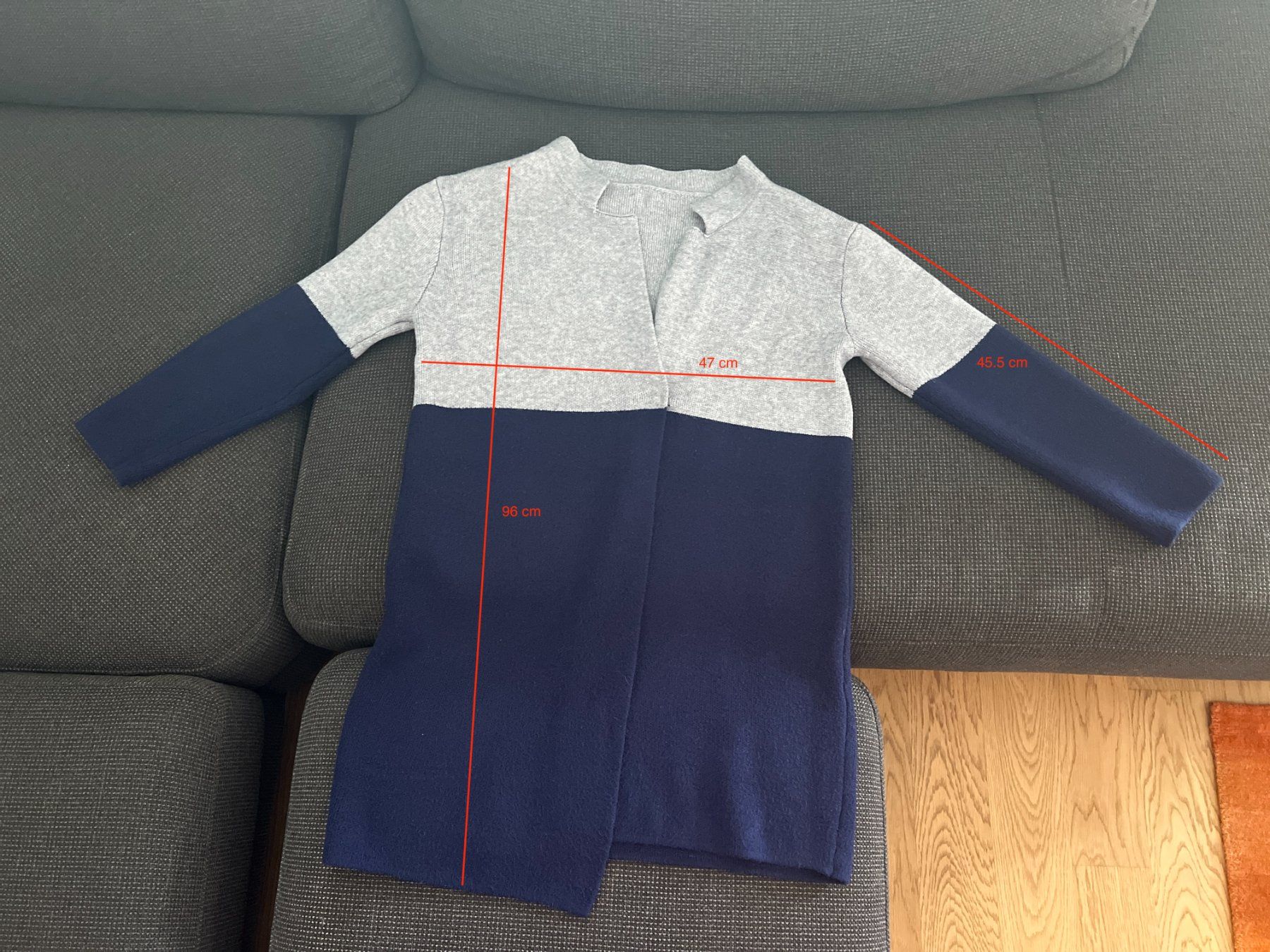 Pullover & Sweatshirts: Pullover XS/S – Gebraucht aus Meggen von IeMo 2