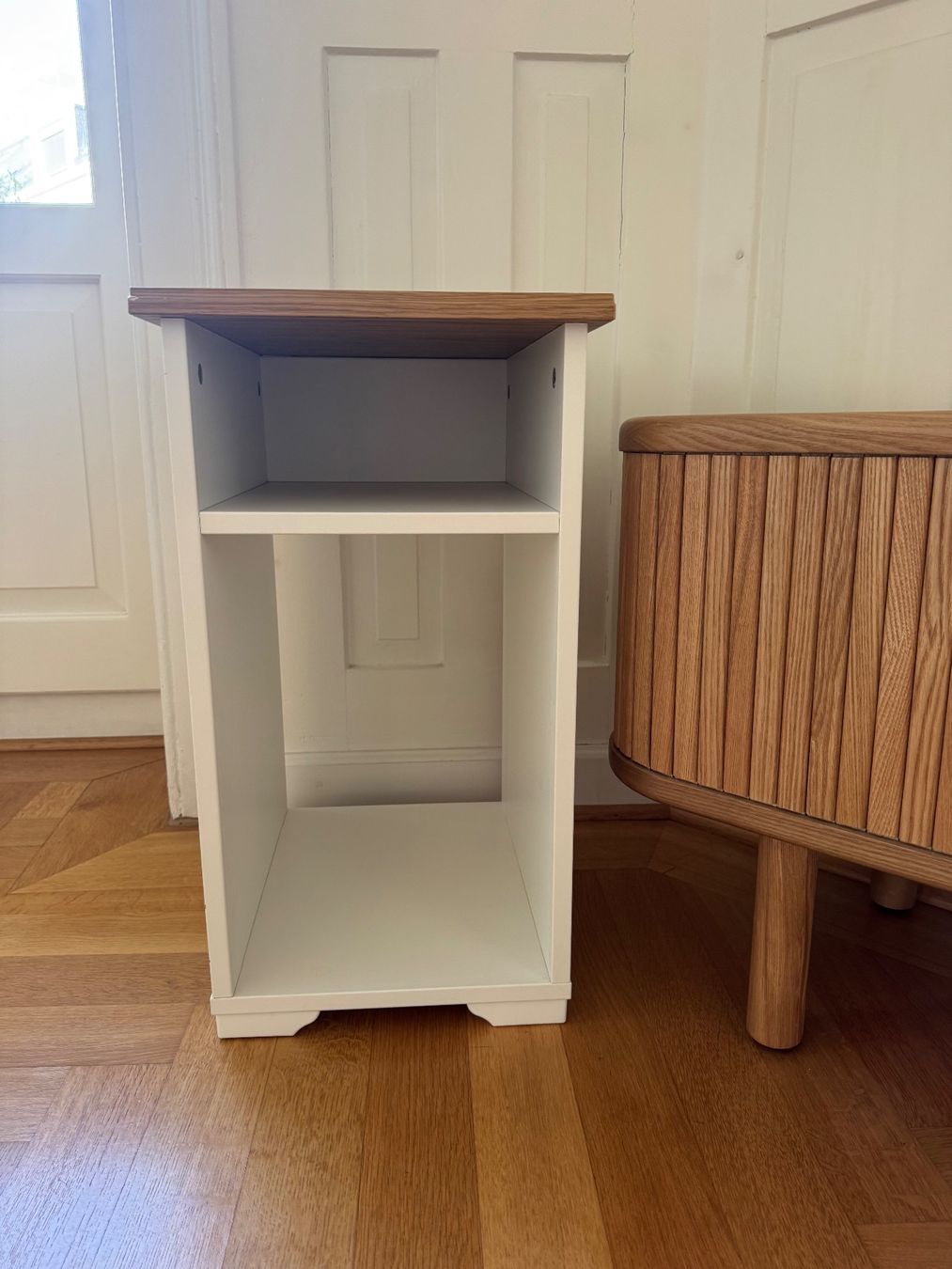 Ikea Tables de nuit: Side table, white – D'occasion à Zürich par let_l7hl 1