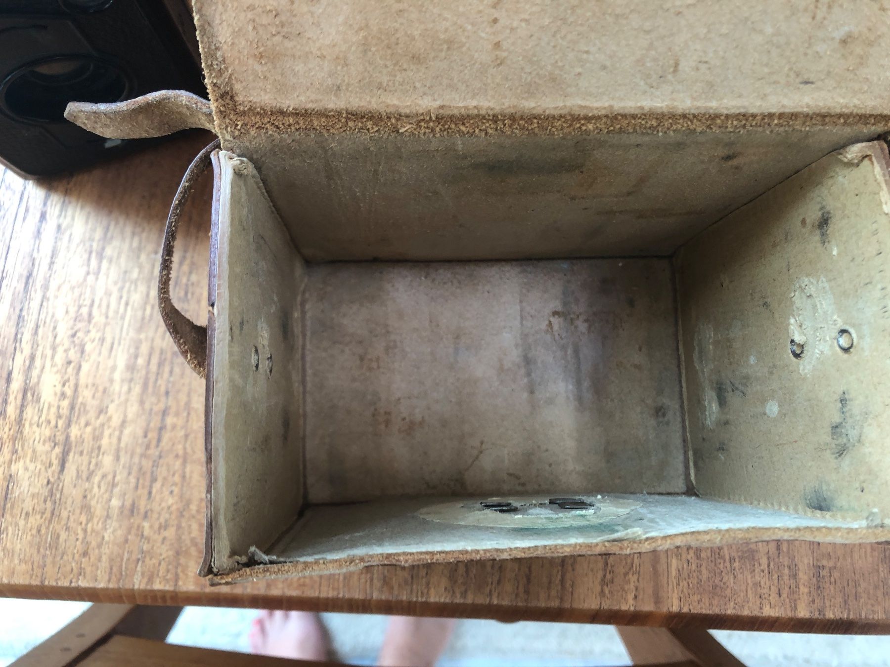 Fotocamera: Goerz Box-Tengor Kamera mit Ledertasche gebraucht – Usato da Arlesheim venduto da leyRum4.5 9
