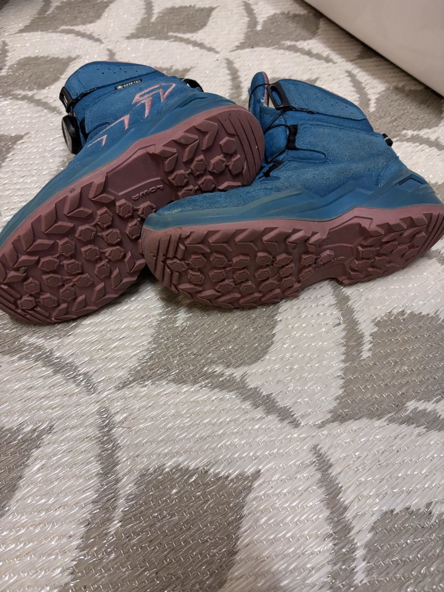 Lowa Scarpe per ragazze: Lowa Winter – Usato da Untersiggenthal venduto da Safra03 1