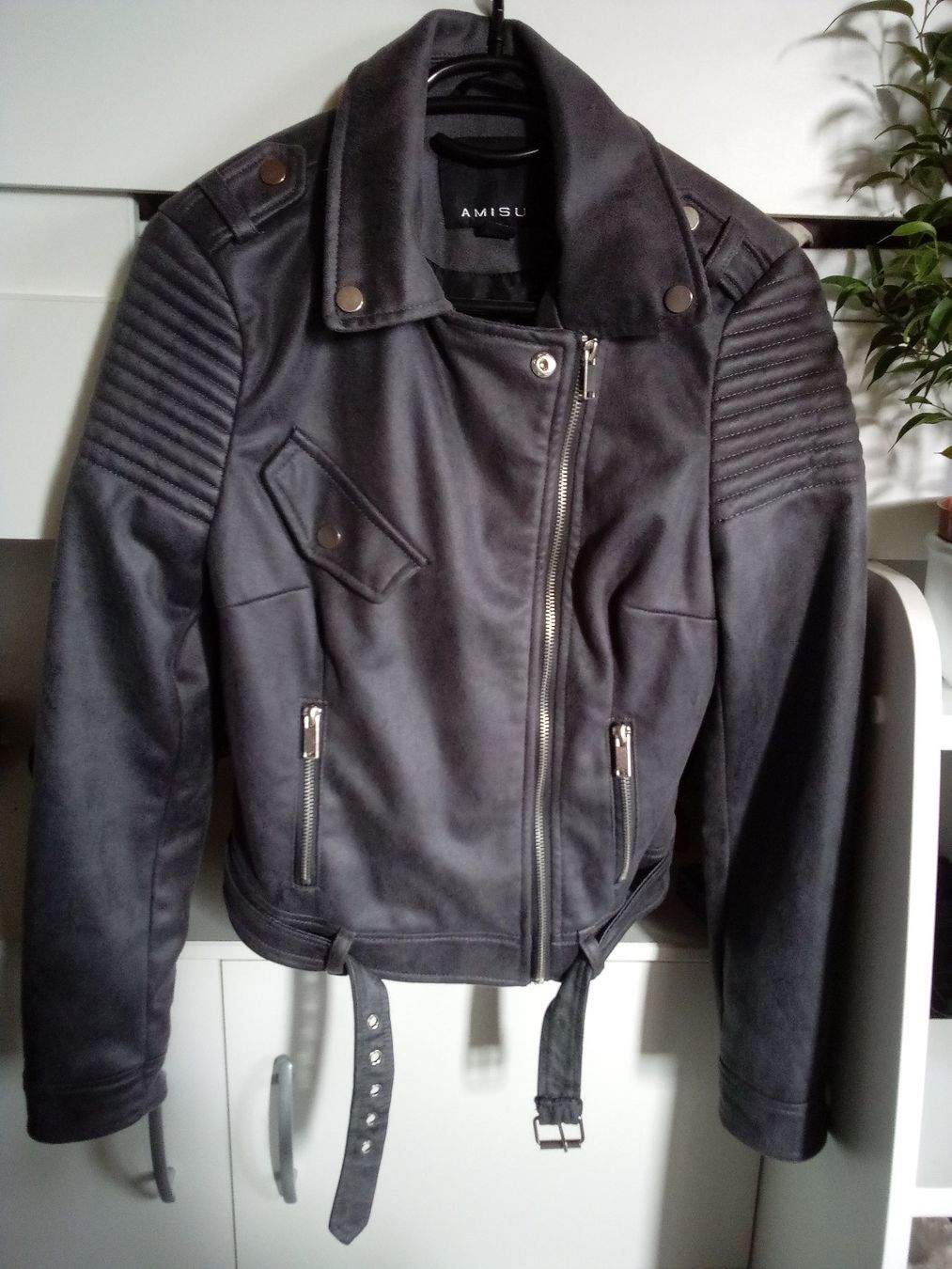 Giacche: Jacke – Nuovo e nell'imballaggio originale da Rüthi (Rheintal) venduto da titlis07