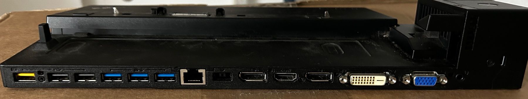 Lenovo Dockingstation: Lenovo ThinkPad Ultra Dock – Gebraucht aus Lüsslingen von Piper 1