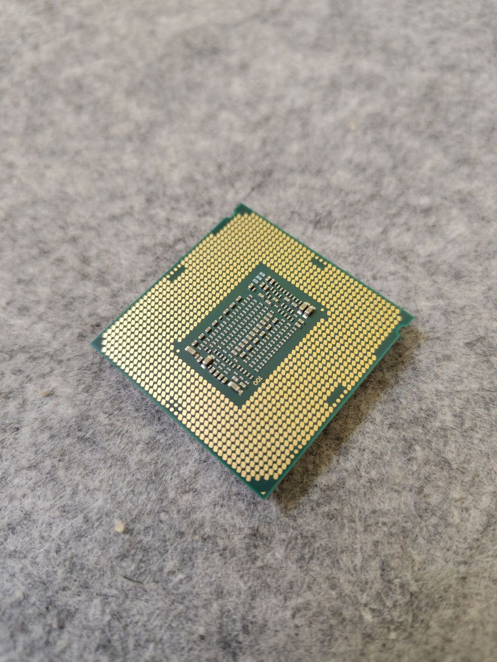 Intel Componenti elettronici: Prozessor Intel Core i5-8400T 1.70GHz  – Usato da Goldau venduto da hergercomputer 1