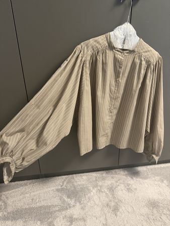 Sosue Bluse taupe mit weiss/blau Streifen Gr. S