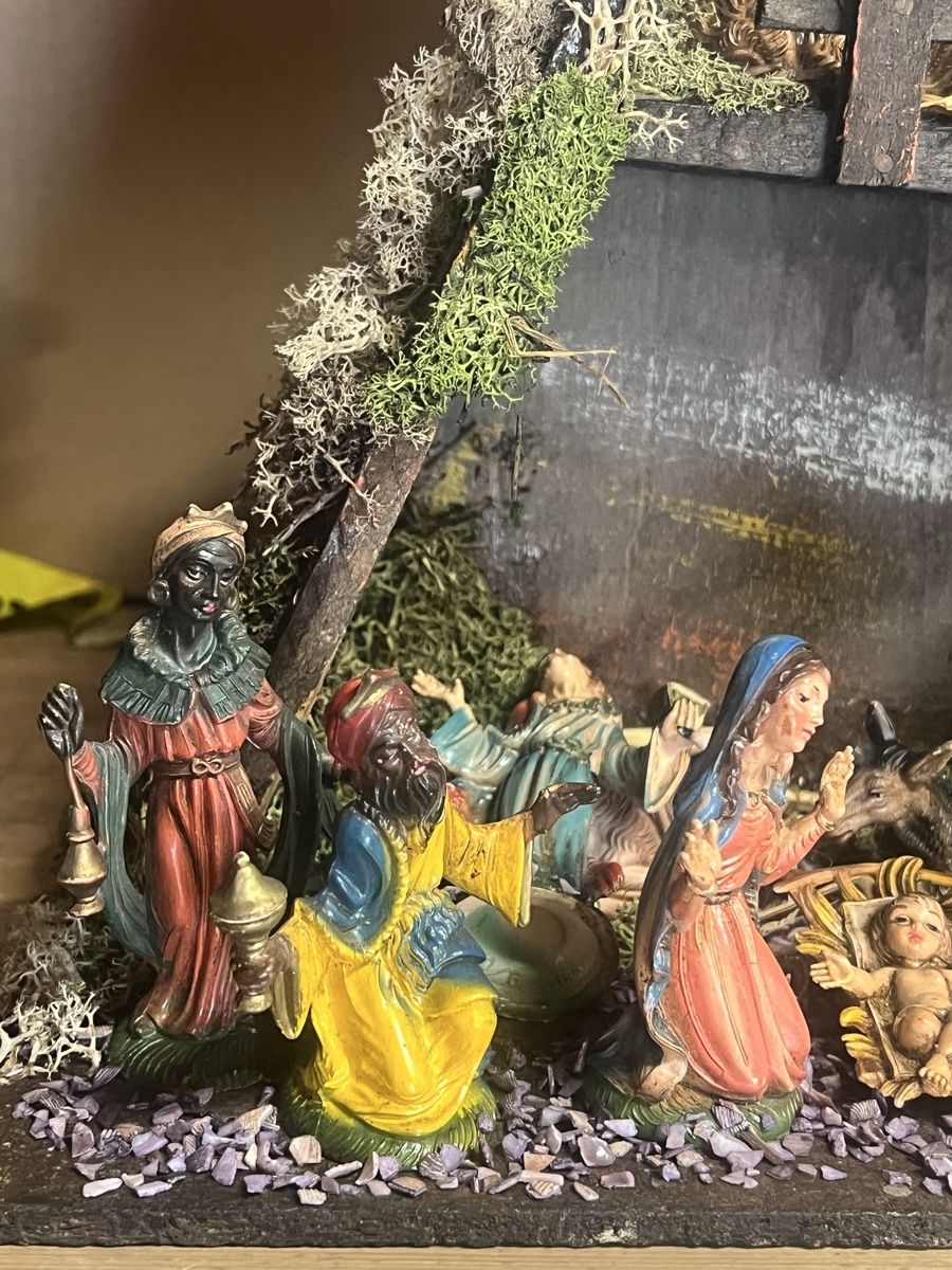 Toutes les décorations: Weihnachtskrippe Figuren Holz beleuchtet gebrauchter – D'occasion à Dittingen par Bellevista 4