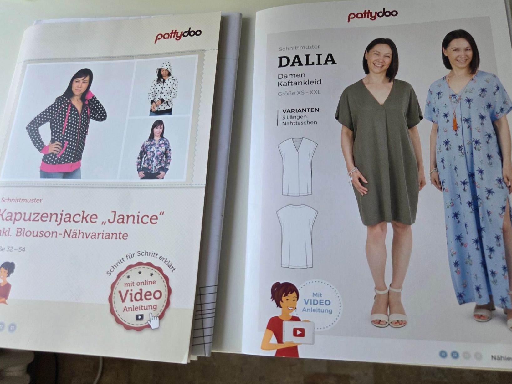 Patrons: Schnittmuster  Kapuzenjacke / Kaftankleid – D'occasion à Sirnach par babio01