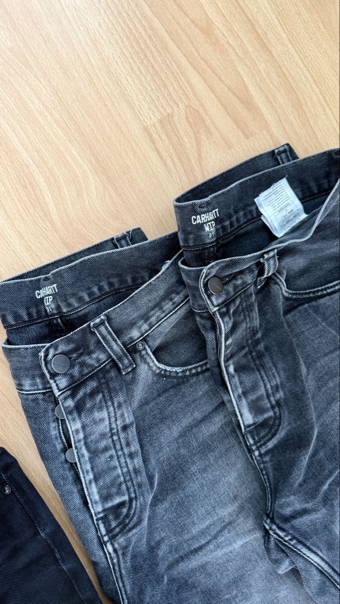 Carhartt Jeans: 5 x Carharrt Newel 31 – Usato da Kilchberg ZH venduto da King_Arth 2
