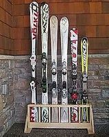 DES SKIS ET SHOES POUR TOUTE LA FAMILY