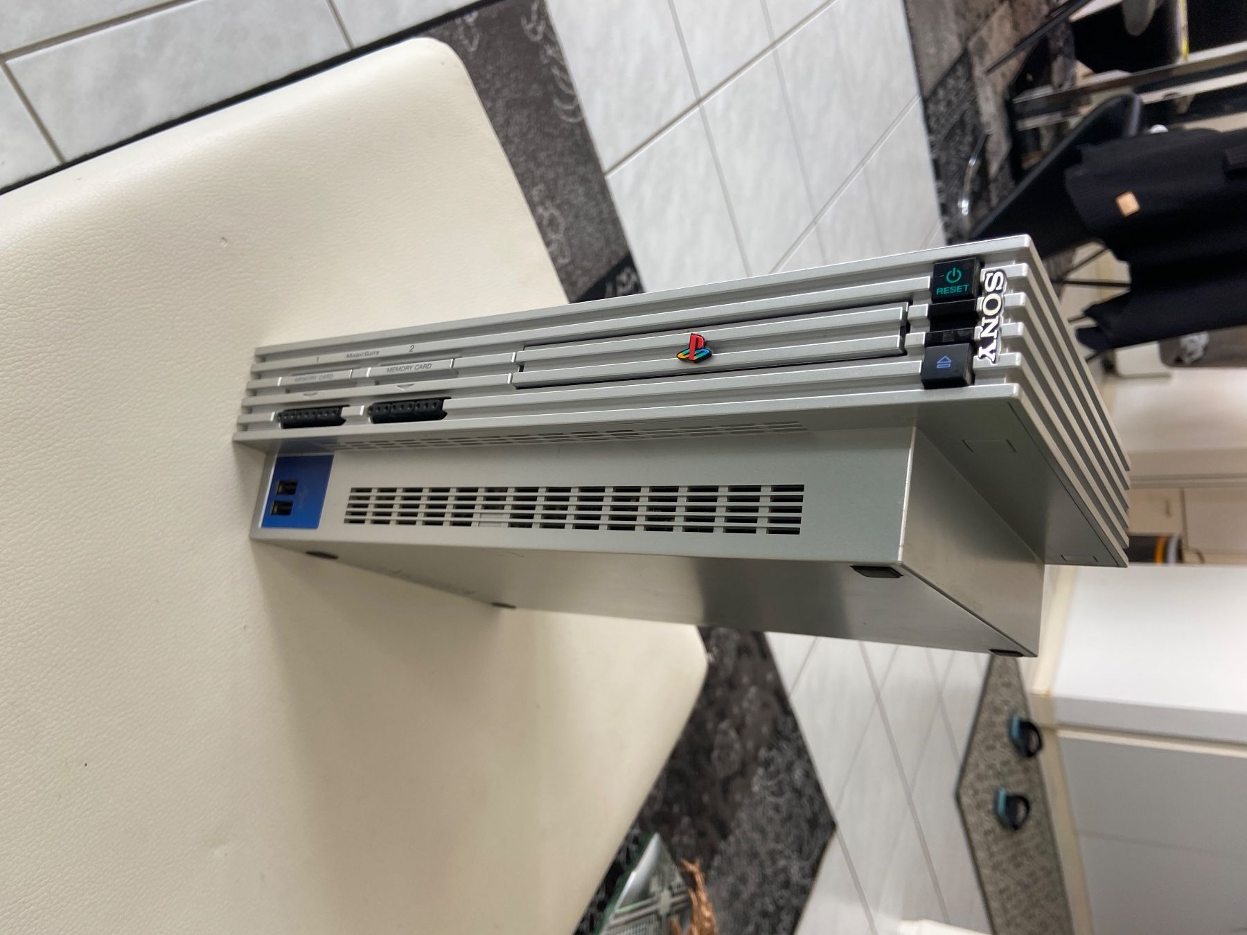 Sony Console: PlayStation 2 – Usato da Oensingen venduto da den_6ly5 3