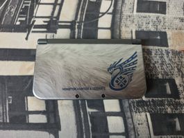 New 3DS XL Limited Edition Monster Hunter 4 (Top IPS)