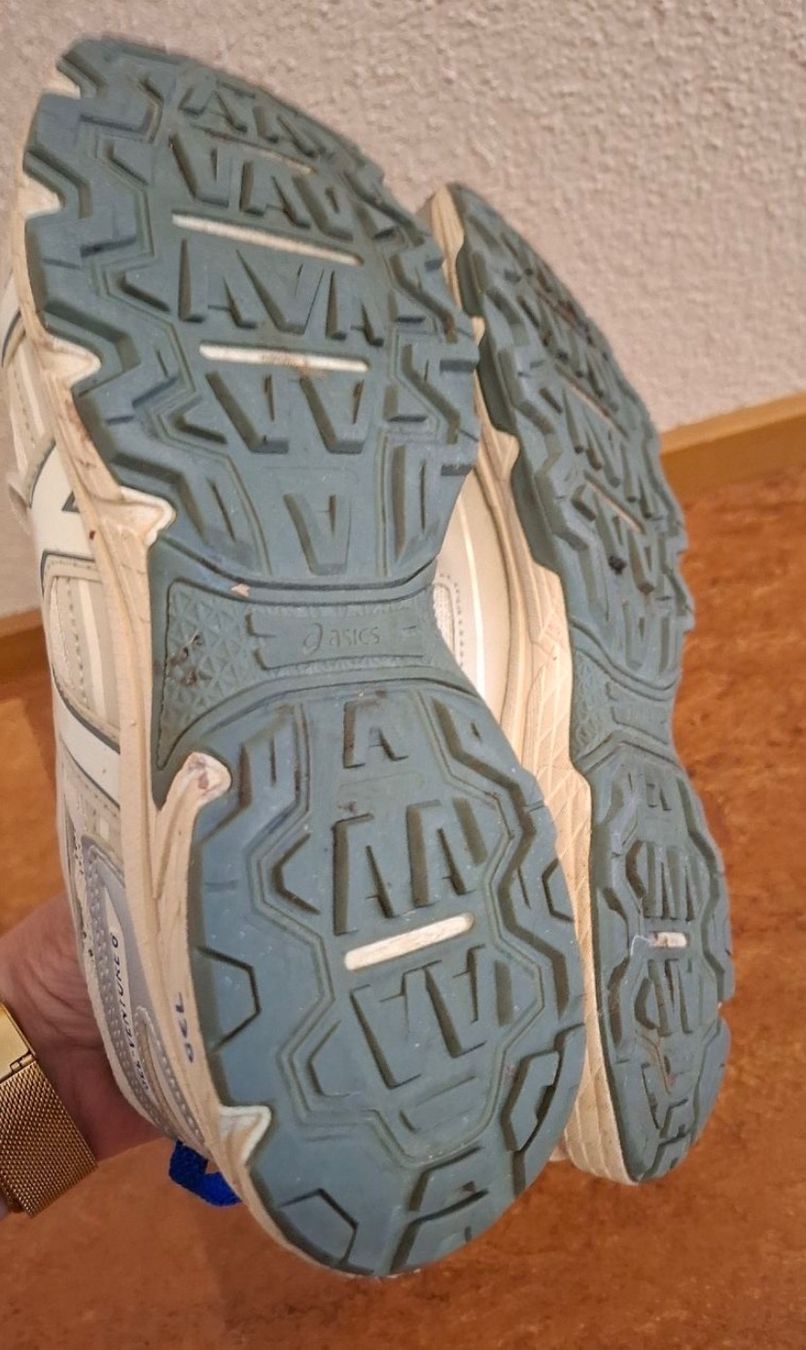 Asics Scarpe da uomo: Asics Turnschuhe Gr. 40.5 – Usato da Luzern venduto da THINGS-11 3