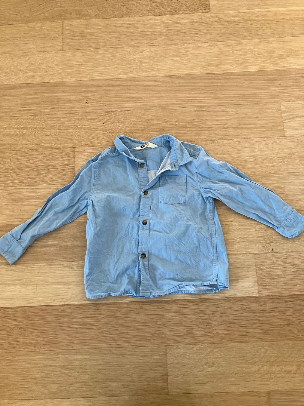 H&M Camicie, T-shirt & Polo: H&M Hemd Gr. 98 – Usato da Zürich venduto da tscherel