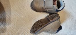 Junge schuhe
