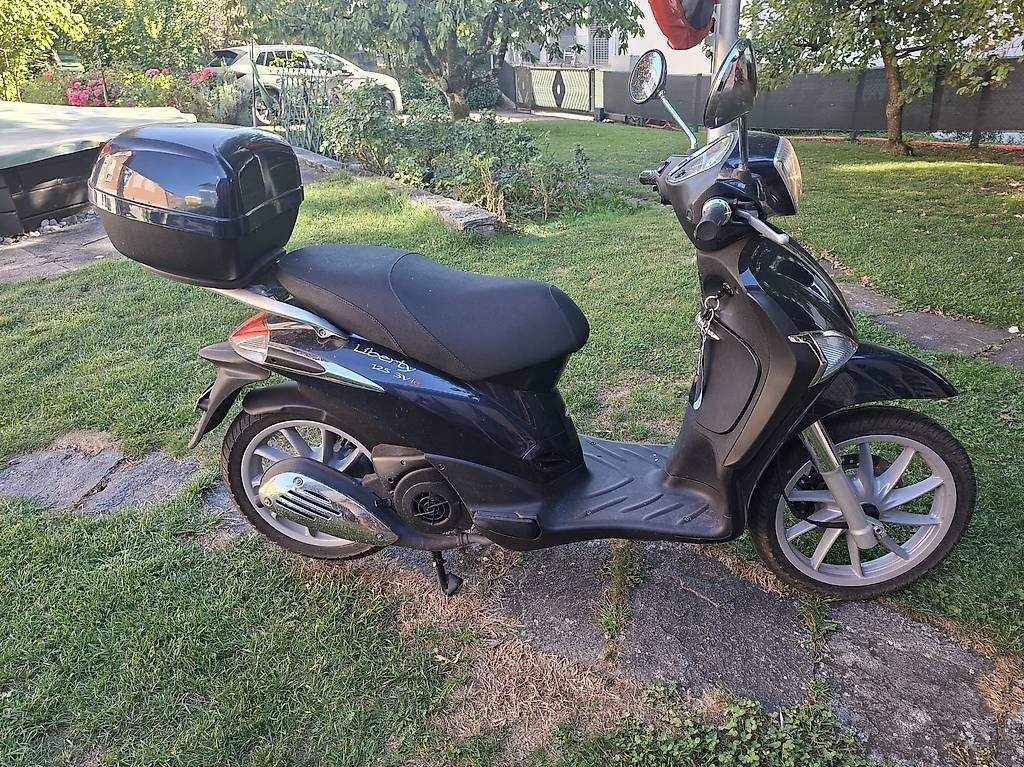 Scooter: Roller Piaggio Lyberty – Usato da Hochdorf venduto da gal_w9hk