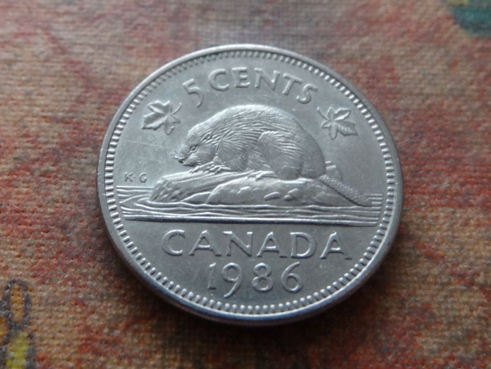 Tutti le monete: CANADA  5  Cents  1986 – Usato da Romanel-sur-Lausanne venduto da Swift13