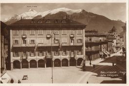 Bellinzona - Piazza della Collegiata