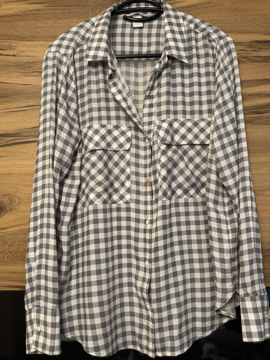 H&M Blusen: H&M Bluse, Grösse 42, Top Zustand! – Gebraucht aus Adliswil von StephanieAnnina 3
