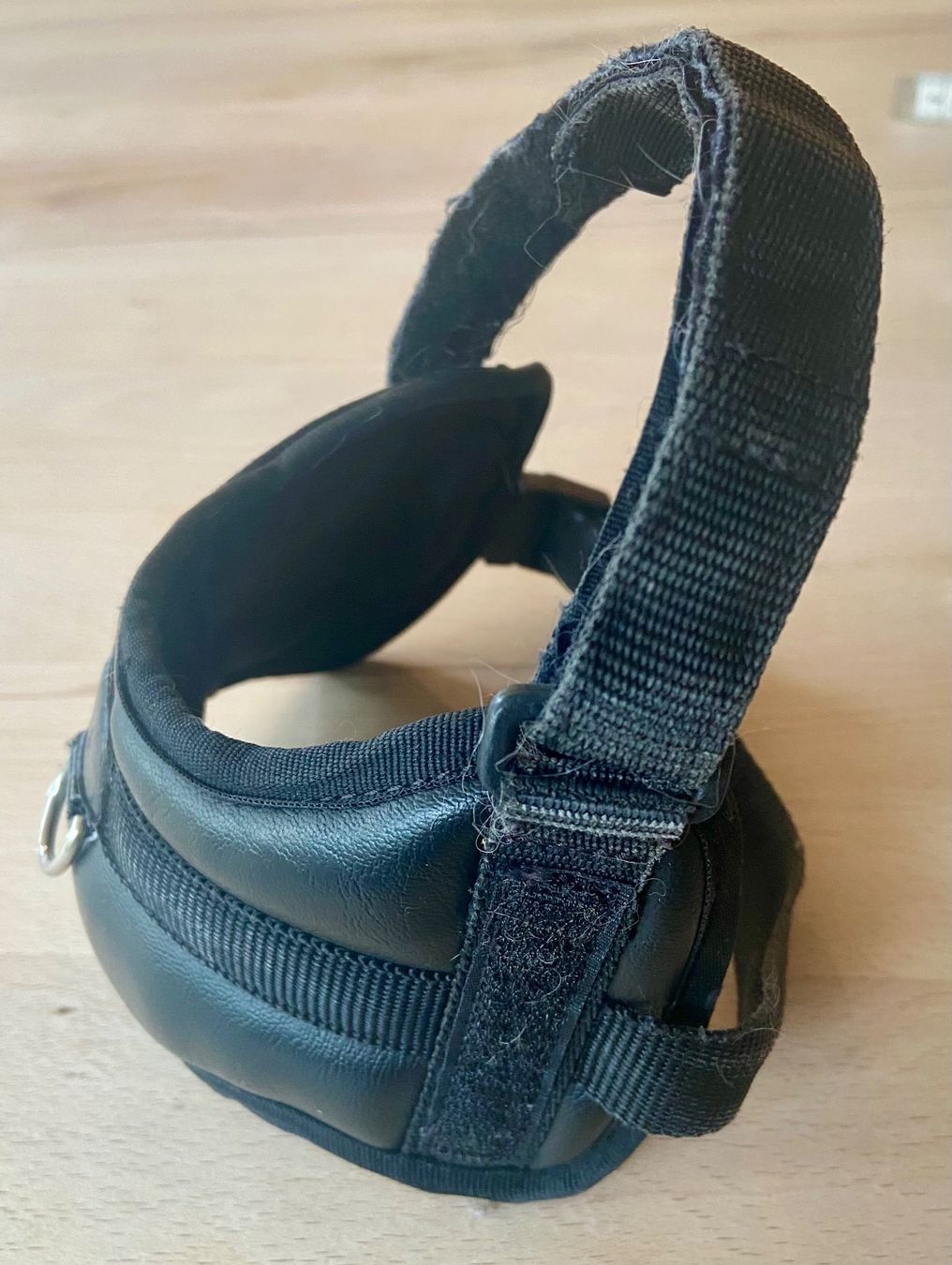 Guinzagli & Collari: Hunde Halsband/Geschirr – Usato da Widnau venduto da ama_7xzk 2