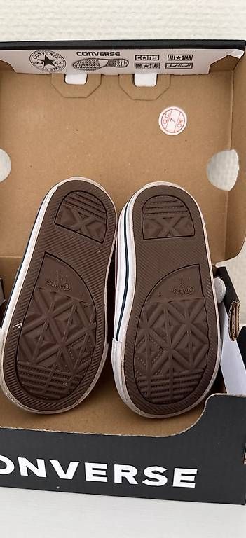Scarpe per ragazzi: Converse All Star 21 baby schuhe – Usato da Zürich venduto da litlt 1