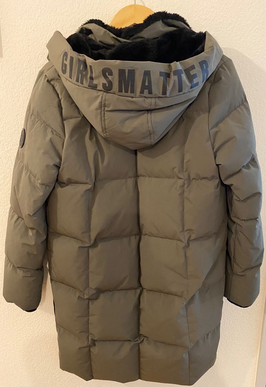 C&A Giacche & Cappotti: Manteau fille – Usato da Basel venduto da OK2010 1