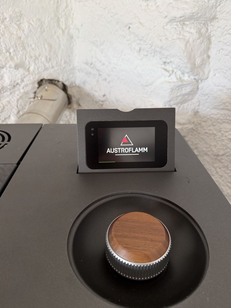 Cheminée: MoDuo Pellets und Scheitholz Austroflamm 2.4 - 9.4 kW WiFi – Gebraucht aus Agno von marcsch1970 4