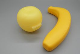 2 Transport-Boxen für Apfel bzw. Banane, ideal als Znüni-Box