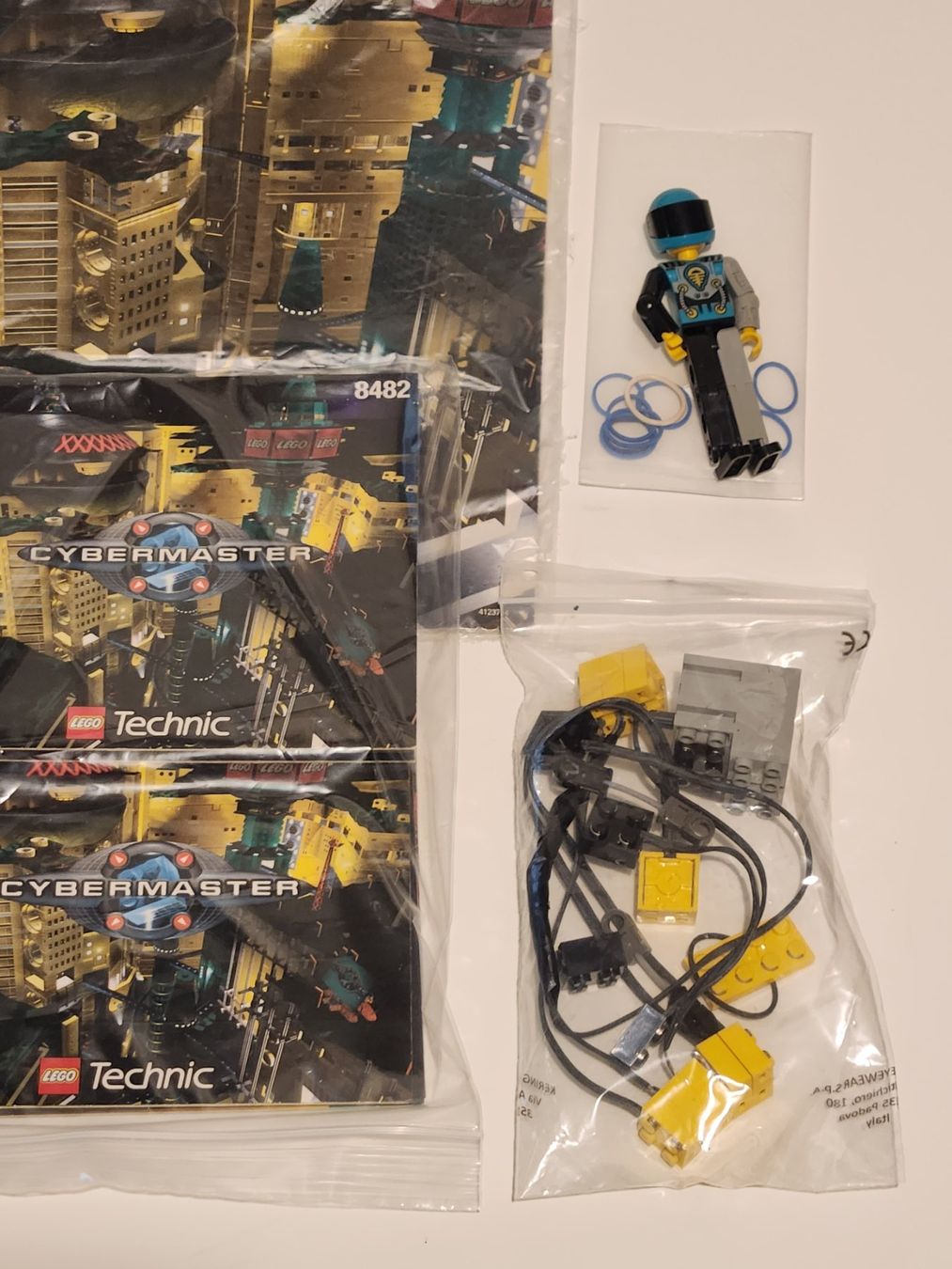 Lego Kit di costruzioni: LEGO 8482 TECHNIC: Cybermaster  RARO! – Usato da Morbio Inferiore venduto da vin_fdj2 7
