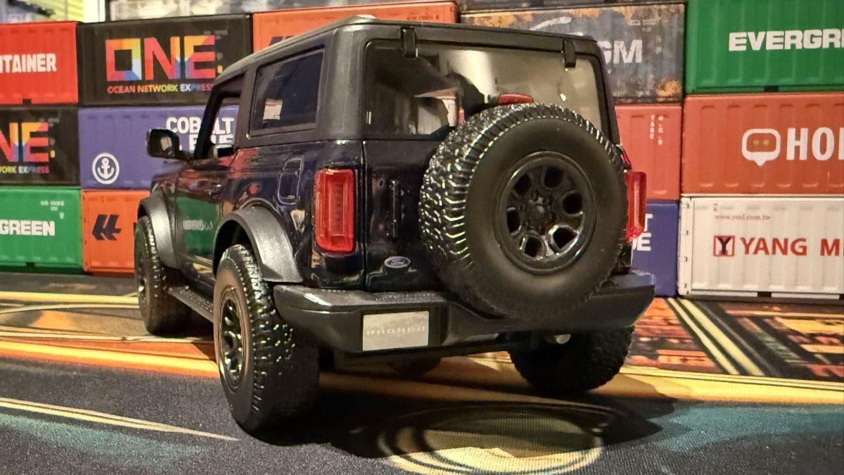 Ford Modellini d'auto: Ford Bronco 2021 1:18 – Nuovo (secondo la descrizione) da Basel venduto da Zomeg 8