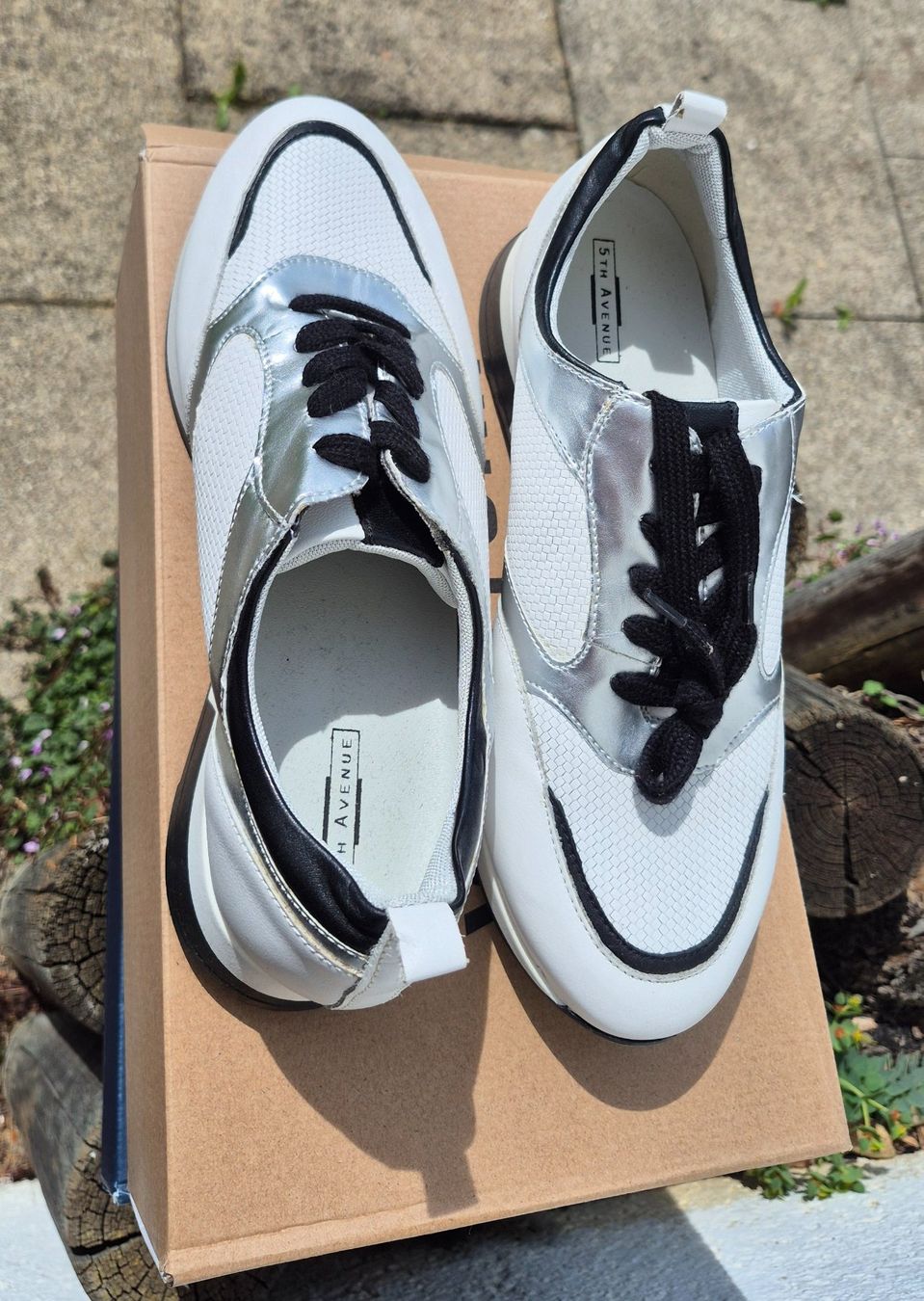 Damenschuhe: Leder Sneakers – Neu (gemäss Beschreibung) aus Wislikofen von Ana.Gomes 2