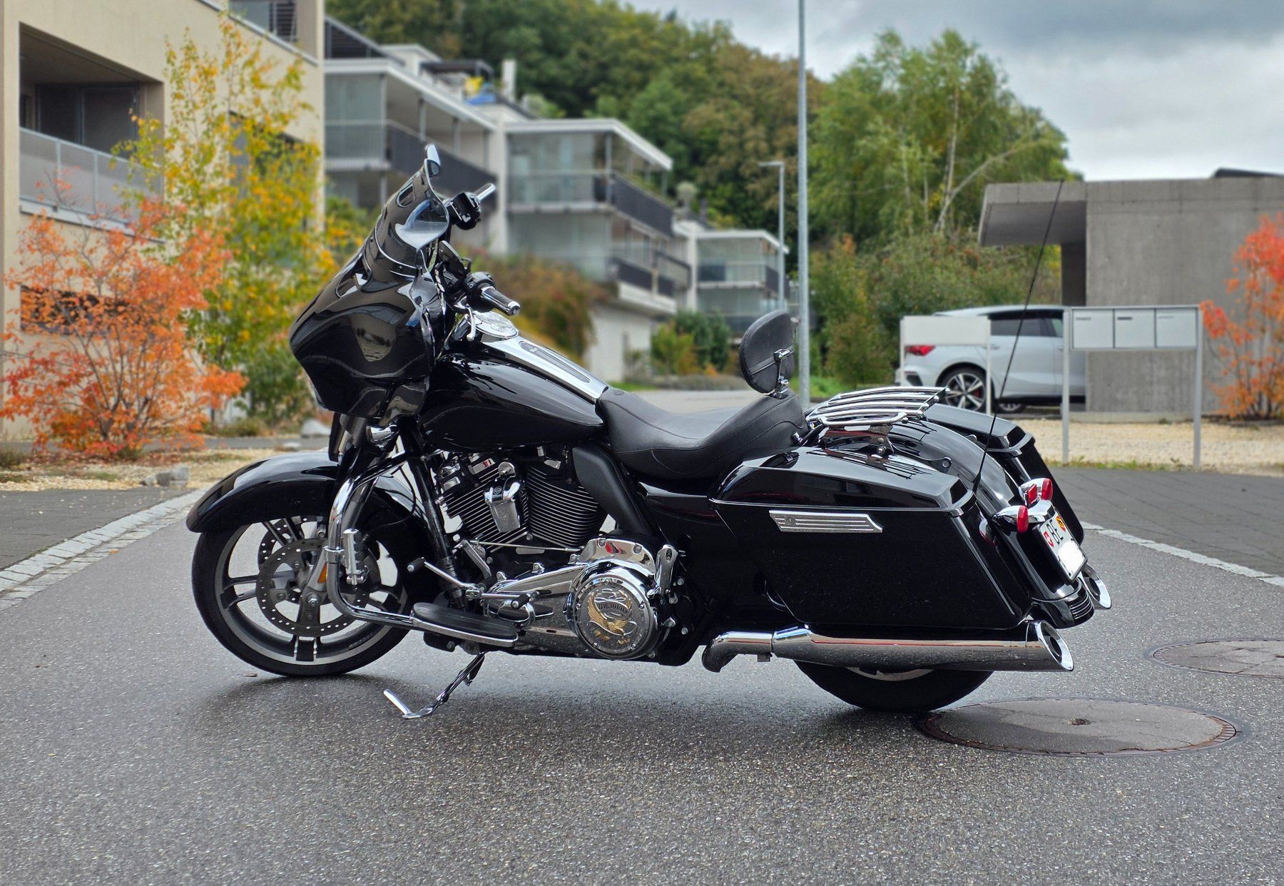 Harley-Davidson Touring: Harley-Davidson Street Glide M8 – Usato da Aarwangen venduto da glebpol 2