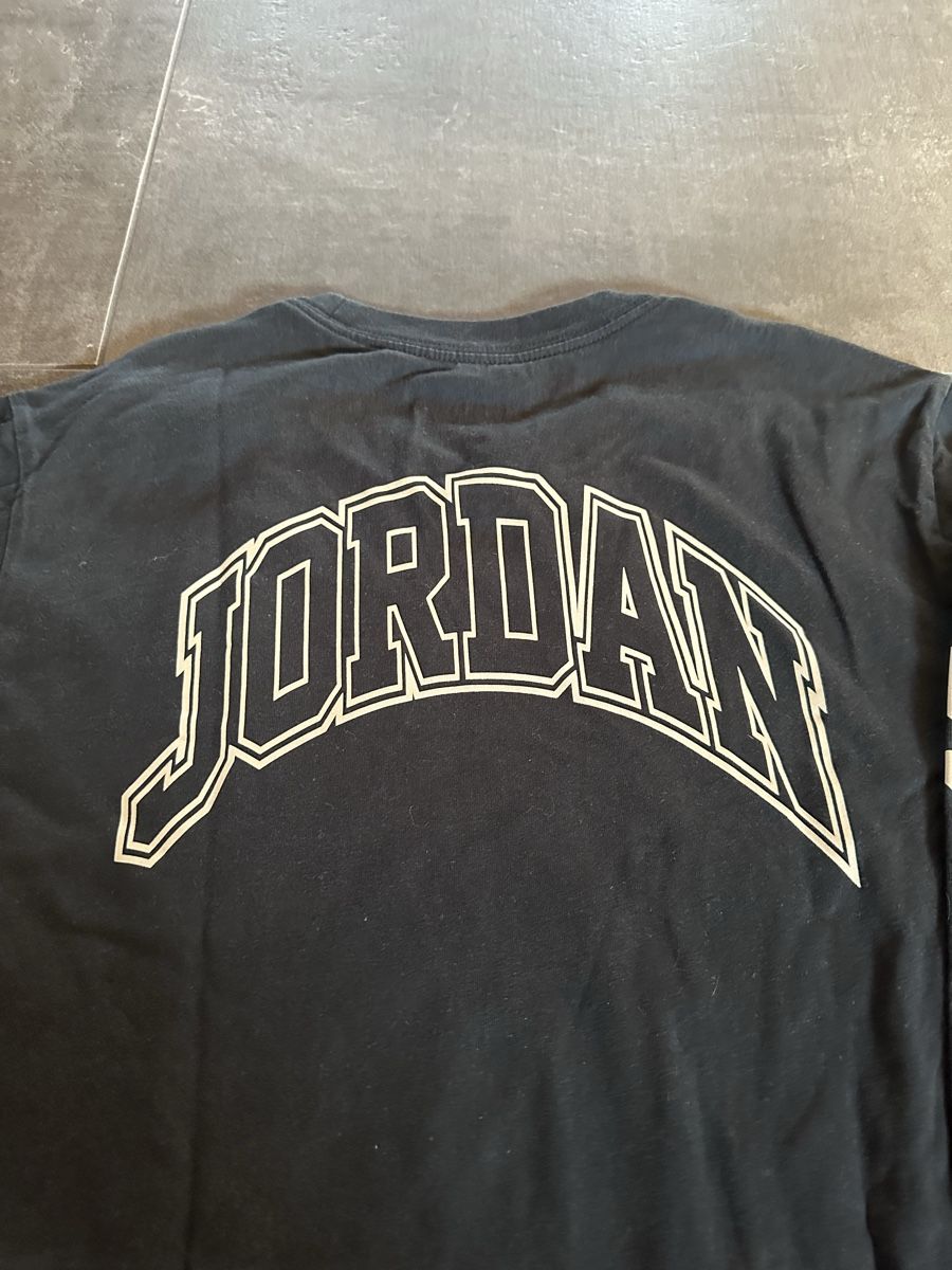 Canottiere & Pantaloni: Longsleeve nera, size M, JORDAN – Usato da Losone venduto da Gioelenalli_ 6
