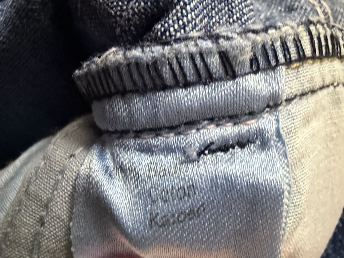 Pantaloni: Kinder Jeans mit Aufdruck – Usato da Eschenbach LU venduto da Tatzi1 8