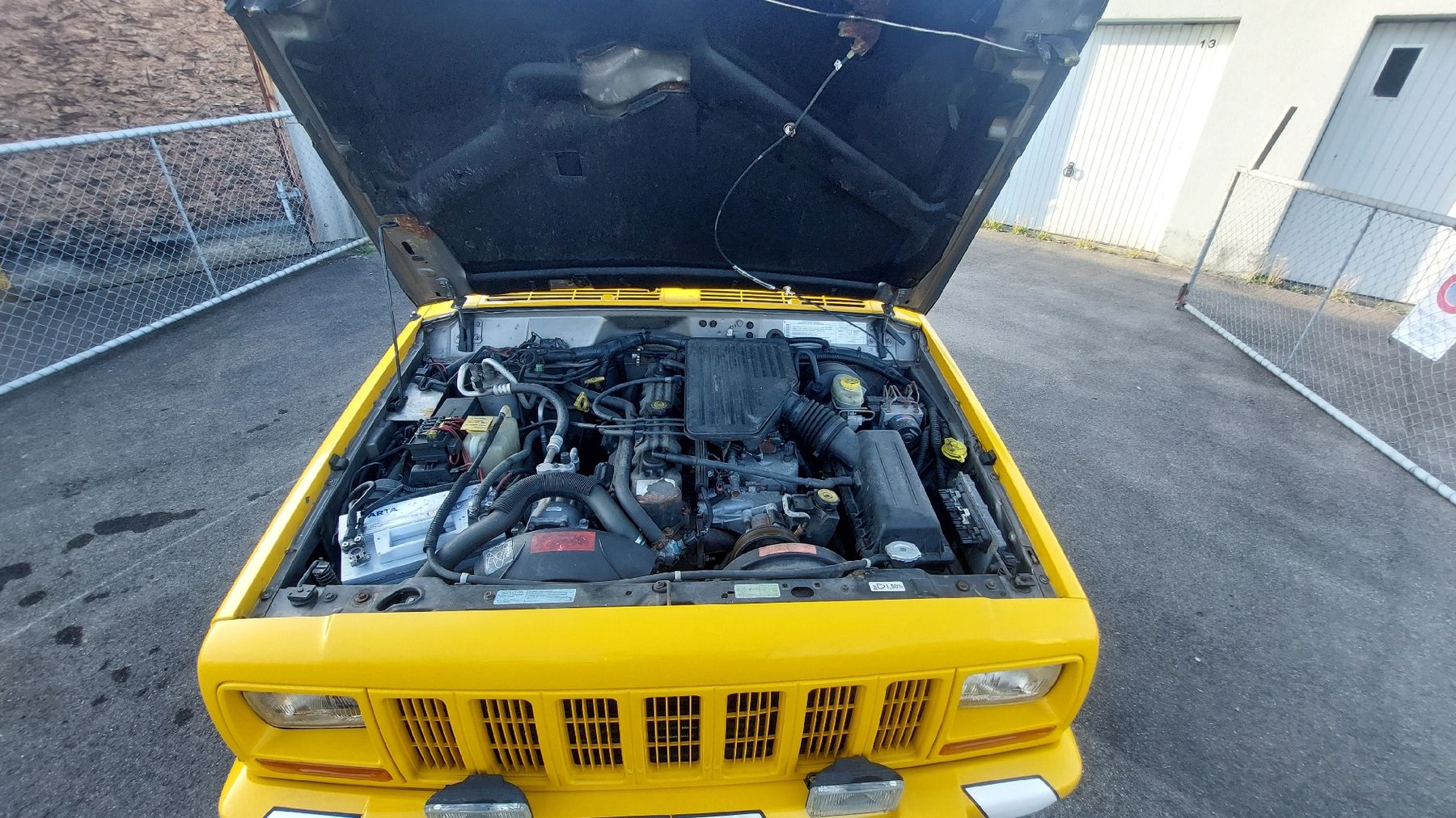 Jeep Automobili: Jeep Cherokee xj – Usato da Arnegg venduto da Funny05 3