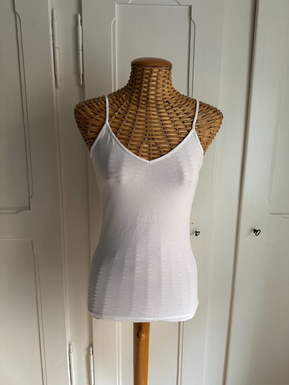 H&M Tops: Trägertop weiss S – Gebraucht aus Zürich von Diazaio