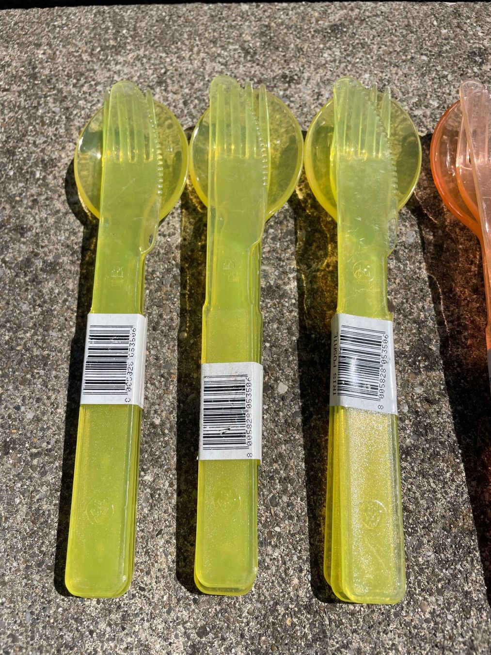 Bestecksets: 6 x Camping Besteck mit Gabel, Messer und Löffel – Neu und originalverpackt aus Wängi von LiqKojote 2