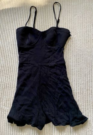 Pull & Bear Jumpsuit Overall Romper Schwarz Kleid Gr. S