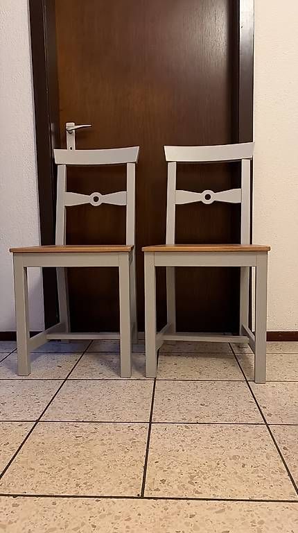 Stühle: Holzstühle – Gebraucht aus Aesch ZH von sel_kv7p 1