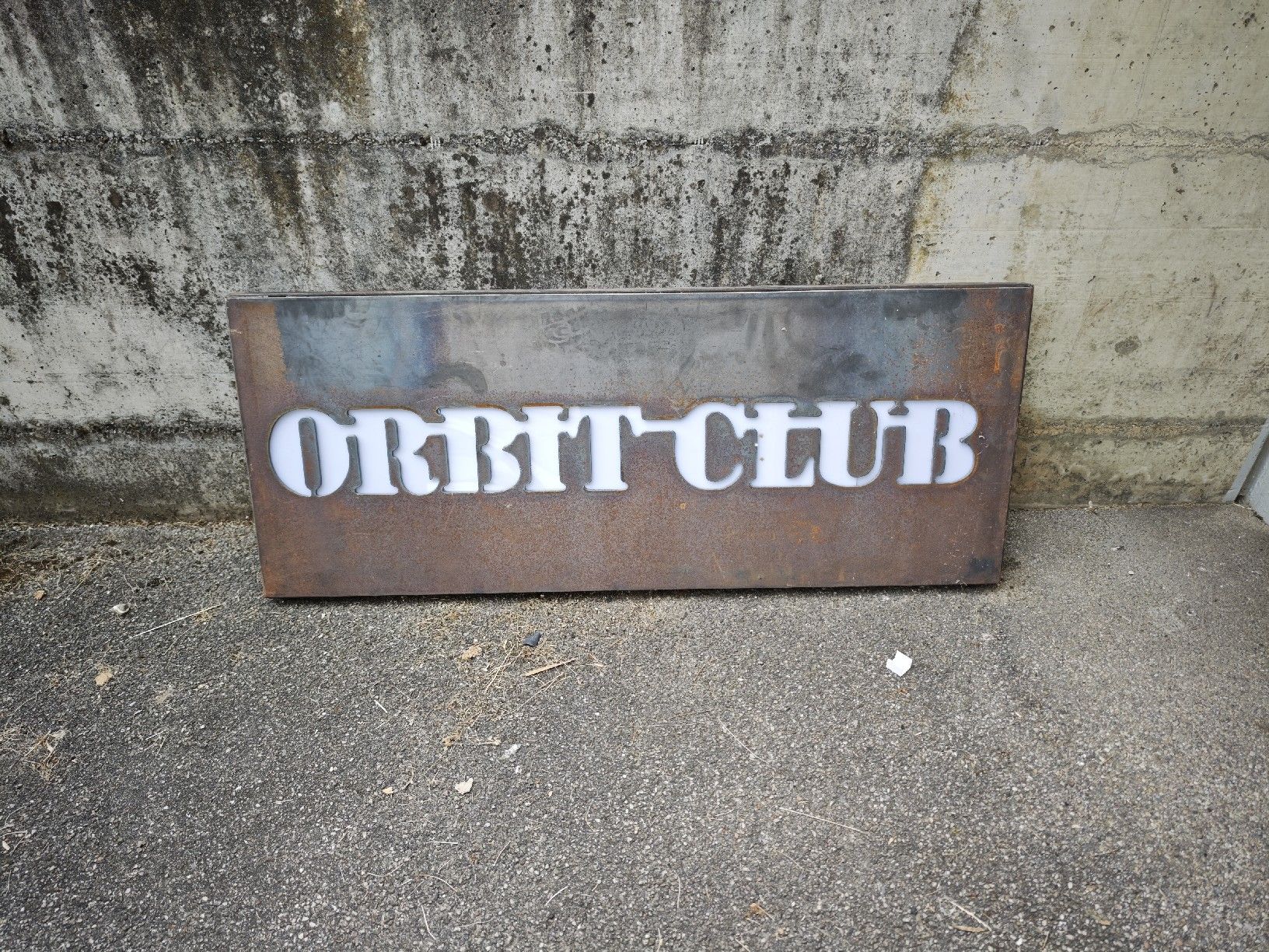 Insegne: Schild ORBIT CLUB Metall  – Usato da Wauwil venduto da NEXUS10