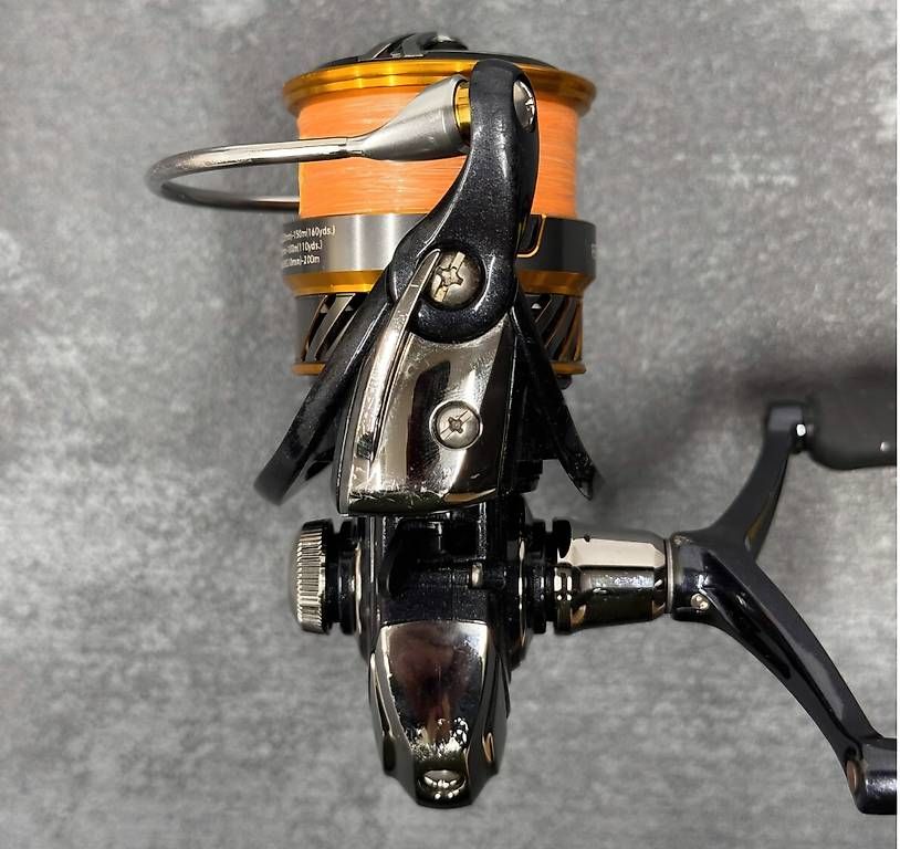 Daiwa Rollen & Spulen: DAIWA REVROS - 3000S-CH-DH – Gebraucht aus Itingen von fishing-gear 1