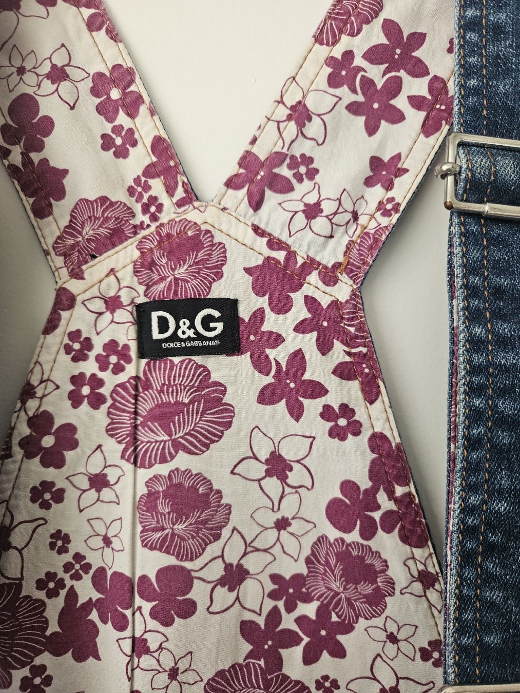 Dolce & Gabbana Jeans: Solce Gabbana D&G kurze Latzhose 36 – Usato da Oberwil BL venduto da blackdiamond14 2