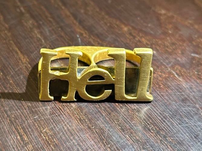 Ringe: Hell 2 fingers Brass Ring – Gebraucht aus Zürich von RatsTreasure 1