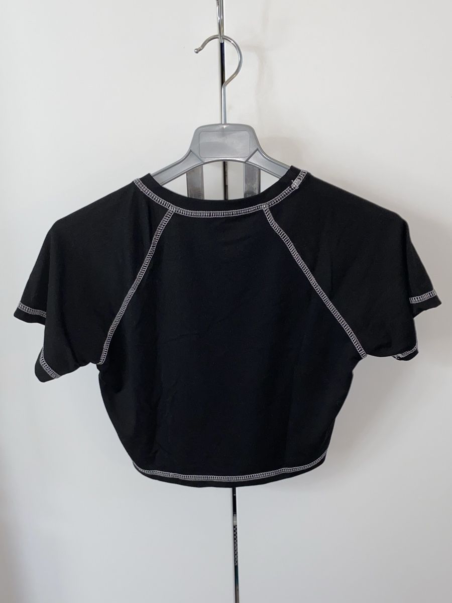 Camicette, T-shirt & Top: Crop Top mit Print – Usato da Basel venduto da Nina_777 1