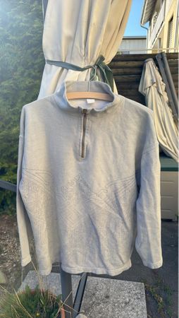 Pullover mit Reissverschluss grau
