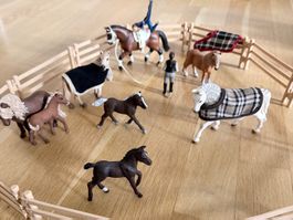 Schleich Pferde Set Koppel gebraucht