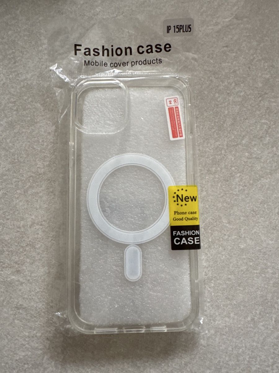 Apple Cover & Protezioni schermo: Cover iPhone 15 Plus – Nuovo e nell'imballaggio originale da Buttikon SZ venduto da alf_g6sd 2