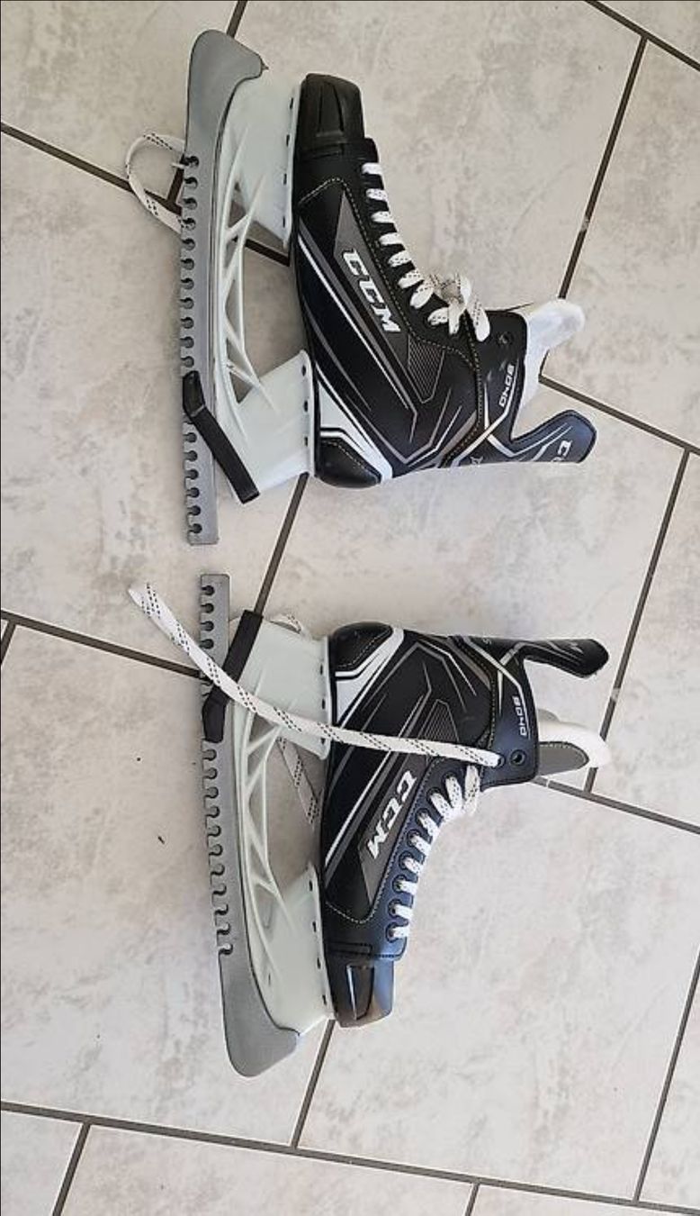 Ccm Pattini da ghiaccio: Schlittschuh CCM "43" – Usato da Kappelen venduto da 1983Aless