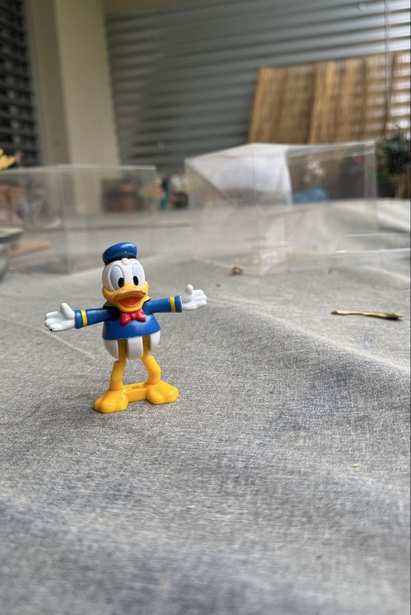 Disney Giocattoli: Alte Donald-Figur, ca. 10 cm – Usato da Wettswil venduto da osoma99